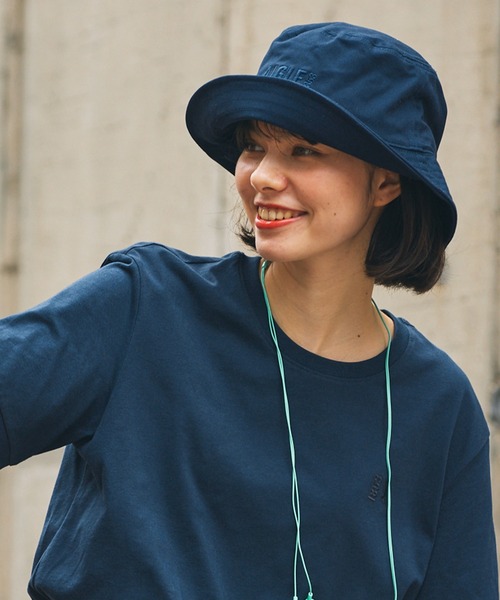 AIGLE(エーグル)の「UVカット コットンバケットハット(ハット・レディース・ベージュ/ダークブルー・M/L)」の17枚目の写真