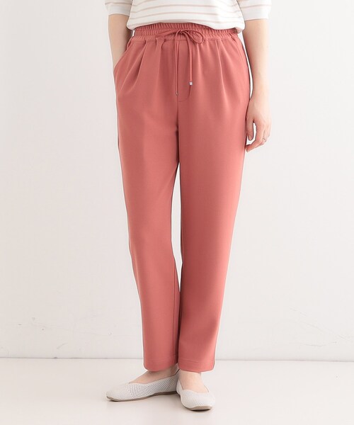 SHOO・LA・RUE（シューラルー）の「【洗える】脚のラインを拾いにくい スマートイージー テーパードパンツ（その他パンツ・レディース・ブラック/ライトベージュ/オレンジ/チャコールグレー/ブルー・01/10/05/04/03/02）」の22枚目の写真