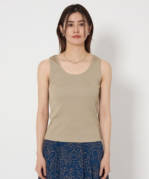 green label relaxing（グリーンレーベルリラクシング）の「ブライトリブ スクープネック タンクトップ -制菌-（タンクトップ・レディース・ブラック/オフホワイト/モカ・FREE）」の11枚目の写真