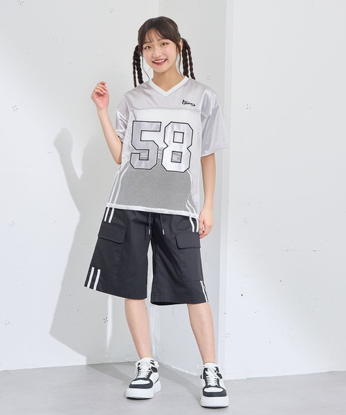 BISKEE（ビスキー）の「サイドラインバミューダパンツ（カーゴパンツ・キッズ・ブラック/オフホワイト・160cm/140cm/150cm）」の17枚目の写真