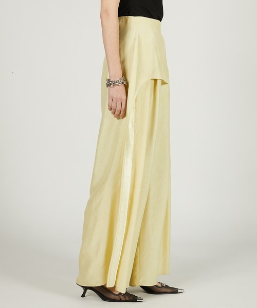 PRANK PROJECT（プランクプロジェクト）の「レイヤードサテンボリュームパンツ / Layered Satin Volume Pants（その他パンツ・レディース・アイボリー/ブラック/ライトイエロー・36/38）」の13枚目の写真