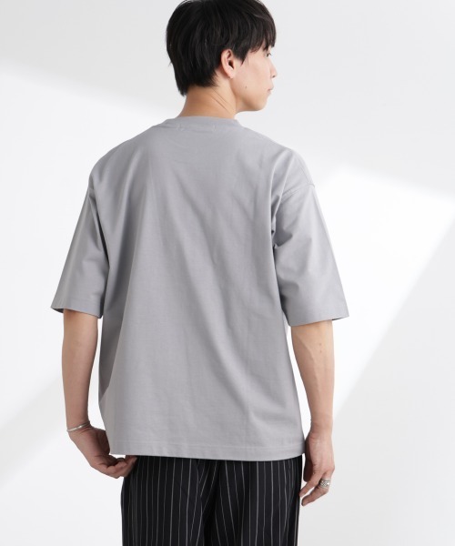 NANO universe（ナノユニバース）の「ヘビーウェイトワイドTシャツ 半袖（Tシャツ/カットソー・メンズ・ブルーグレー/ホワイト/チャコール・S/M/L/XL）」の6枚目の写真