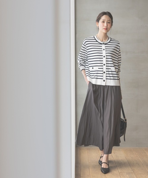 GLOBAL WORK（グローバルワーク）の「スッキレイさらさらクルーカーディガン長袖/288077（カーディガン/ボレロ・レディース・レッド/ブラック×ホワイト/ネイビー×ホワイト/ホワイト×ブラック・LARGE/MEDIUM）」の5枚目の写真