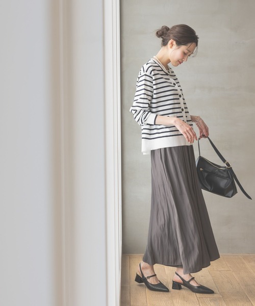 GLOBAL WORK（グローバルワーク）の「スッキレイさらさらクルーカーディガン長袖/288077（カーディガン/ボレロ・レディース・レッド/ブラック×ホワイト/ネイビー×ホワイト/ホワイト×ブラック・LARGE/MEDIUM）」の6枚目の写真