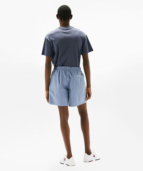 tommy jeans(トミー ジーンズ)の「ツイルルーズビーチショートパンツ(その他パンツ・メンズ・ブルー/グレー・LARGE/SMALL/MEDIUM)」の6枚目の写真