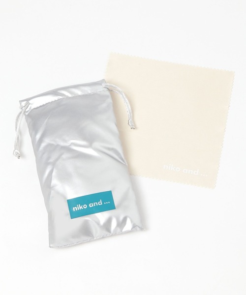 niko and...（ニコアンド）の「オリジナルボストン伊達メガネ（メガネ・レディース・ブラウン/ブラック・FREE）」の11枚目の写真