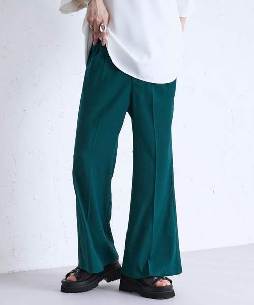 センタークリースフレアパンツ（その他パンツ）｜Ellno Loset（エルノ