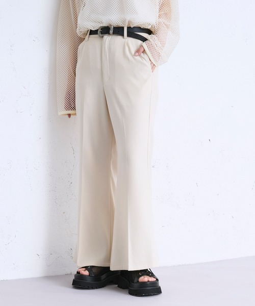 センタークリースフレアパンツ（その他パンツ）｜Ellno Loset（エルノ