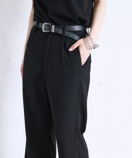 Ellno Loset(エルノロゼット)の「センタークリースフレアパンツ(その他パンツ・メンズ・ブルーグリーン/ブラック/アイボリー・SMALL/X-SMALL/LARGE/MEDIUM)」の16枚目の写真
