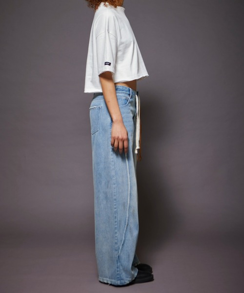 FIG&VIPER(フィグアンドバイパー)の「アクティブルーズデニムPT(デニムパンツ・レディース・ライトブルー・FREE)」の16枚目の写真