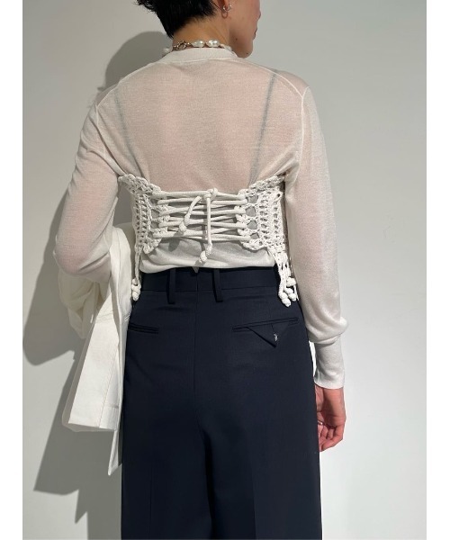 boussole（ブソル）の「BOUSSOLE / クロシェ ベルト《ESTNATION EXCLUSIVE》（ニット/セーター・レディース・オフホワイト/ブラック・FREE）」の3枚目の写真