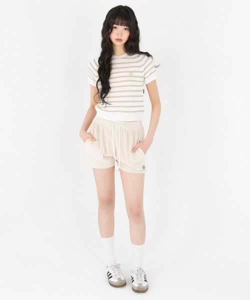 muahmuah(ムーアムーア)の「A'GEM/9 × .kom 『muah muah/ムーアムーア』VELOUR TRAINING SHORTS/ベロアトレーニングショーツ(スウェットパンツ・レディース・ベージュ/ピンク/グレー/ブラック・FREE)」の12枚目の写真
