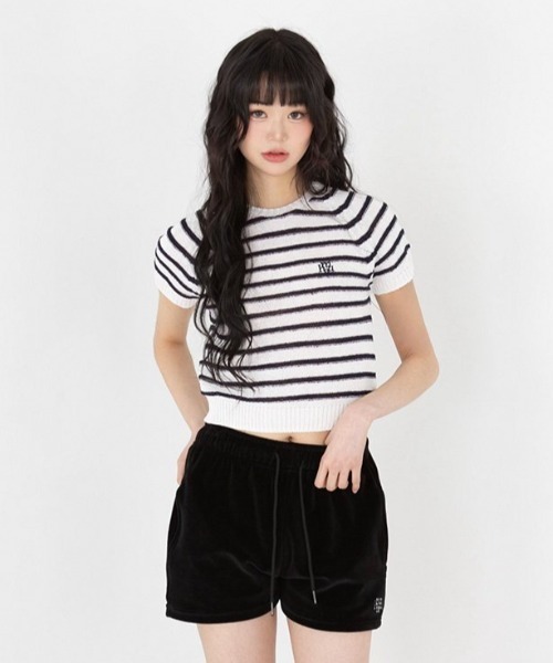 muahmuah(ムーアムーア)の「A'GEM/9 × .kom 『muah muah/ムーアムーア』VELOUR TRAINING SHORTS/ベロアトレーニングショーツ(スウェットパンツ・レディース・ベージュ/ピンク/グレー/ブラック・FREE)」の5枚目の写真