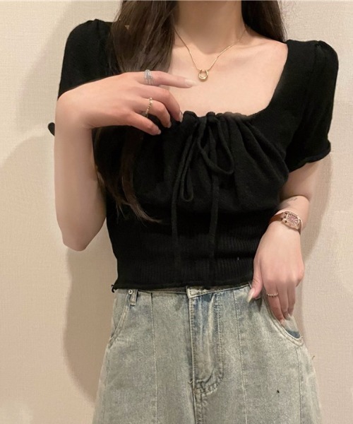 aremoi(アレモイ)の「【aremoi / アレモイ】ギャザーニットトップス(ニット/セーター・レディース・ベージュ/ブラック/グレー・FREE)」の13枚目の写真