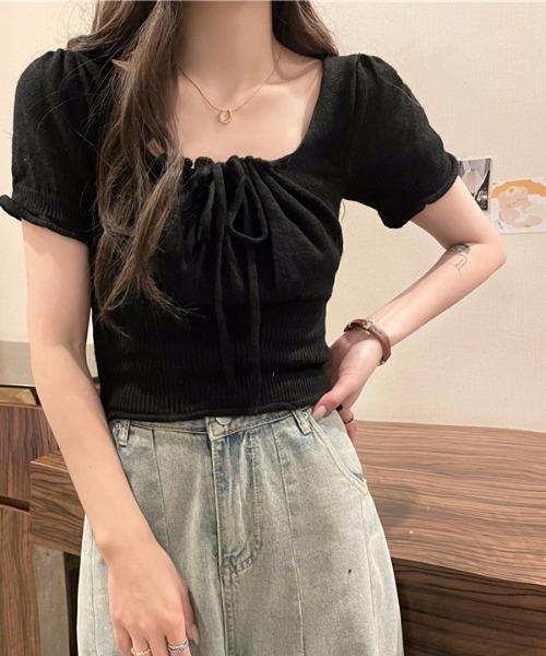 aremoi(アレモイ)の「【aremoi / アレモイ】ギャザーニットトップス(ニット/セーター・レディース・ベージュ/ブラック/グレー・FREE)」の11枚目の写真