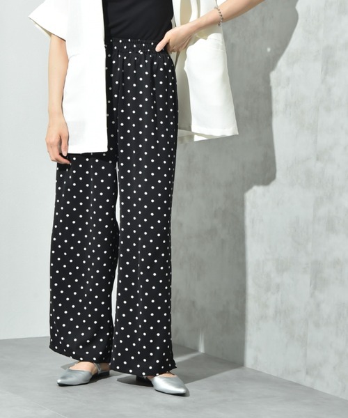 INTERPLANET(インタープラネット)の「【接触冷感】デシンプリントウエストゴムパンツ(その他パンツ・レディース・ブラック/ブラック系その他・FREE)」の1枚目の写真