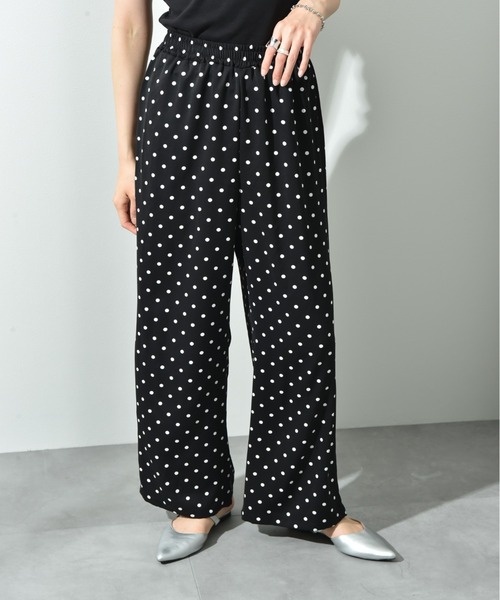 INTERPLANET(インタープラネット)の「【接触冷感】デシンプリントウエストゴムパンツ(その他パンツ・レディース・ブラック/ブラック系その他・FREE)」の4枚目の写真