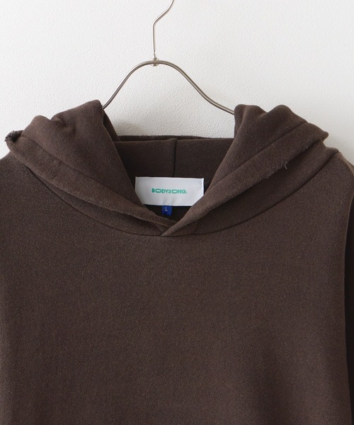 bodysong.（ボディソング）の「BODYSONG./ボディソング HOODIE PHOTOCHROMIC DARKD フーディー（パーカー・メンズ・ホワイト/ブラック・M/L）」の9枚目の写真