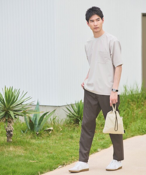 green label relaxing(グリーンレーベルリラクシング)の「【別注】<fellowww>GLR 巾着 ショルダーバッグ(ショルダーバッグ・メンズ・ナチュラル/ダークグリーン/ブラック・FREE)」の4枚目の写真