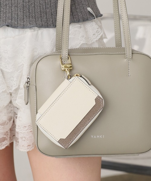 新品 ラルコバレーノ スマートWキーケース やぎ革 ホワイト トープ イタリア製 L'arcobaleno/ラルコバレーノ スマートWキーケース（キーケース/キー