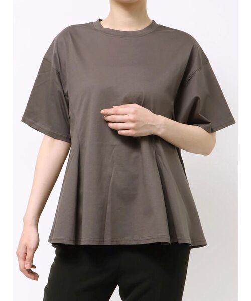 TONAL（トーナル）の「ペプラムフレアデザインTシャツ（Tシャツ/カットソー・レディース・ブラック/オフホワイト/ベージュ・MEDIUM）」の2枚目の写真