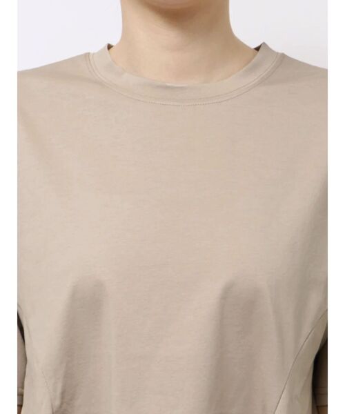 TONAL（トーナル）の「ペプラムフレアデザインTシャツ（Tシャツ/カットソー・レディース・ブラック/オフホワイト/ベージュ・MEDIUM）」の8枚目の写真