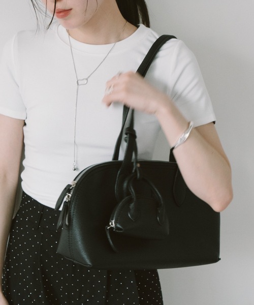 DRWCYS(ドロシーズ)の「ミニバックチャーム付きボストンバック(ハンドバッグ・レディース・ブラウン/ブラック・FREE)」の14枚目の写真