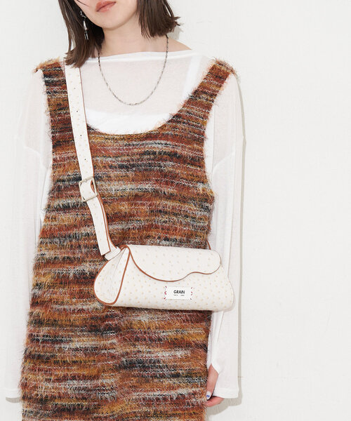 GRAIN(グレイン)の「【GRAIN/グレイン】オーストリッチ変形フラップショルダーバッグ(ショルダーバッグ・レディース・グレー/アイボリー/ブルー・FREE)」の5枚目の写真