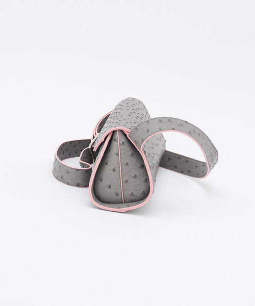 クワンペン オーストリッチ ボストンバッグ グレー GRAIN/グレイン】オーストリッチ変形フラップショルダーバッグ