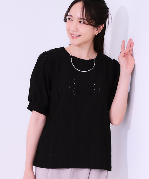 DRESKIP（ドレスキップ）の「【S-LL/二の腕カバー】大人フェミニンな印象に ジャカードレーストップス（Tシャツ/カットソー・レディース・ブラック/イエロー系その他/オフホワイト/ナチュラル/ブルー・01/02/03/04）」の2枚目の写真