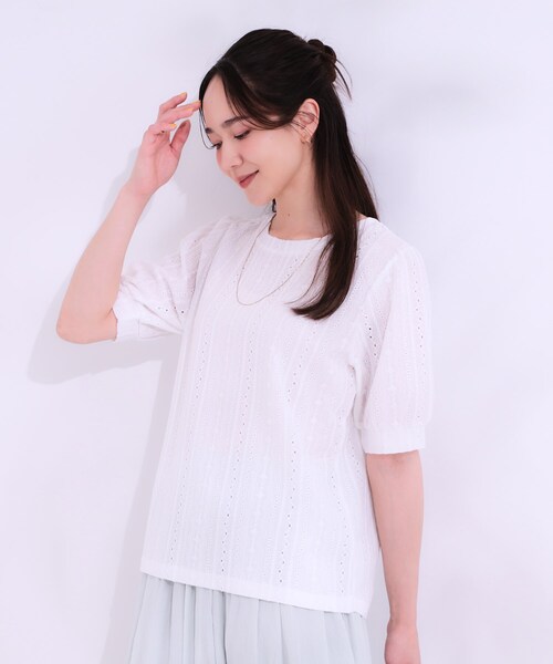 DRESKIP（ドレスキップ）の「【S-LL/二の腕カバー】大人フェミニンな印象に ジャカードレーストップス（Tシャツ/カットソー・レディース・ブラック/イエロー系その他/オフホワイト/ナチュラル/ブルー・01/02/03/04）」の7枚目の写真