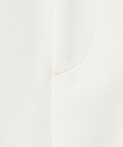 UNITED ARROWS（ユナイテッドアローズ）の「エアリー タック テーパードパンツ WHITE（その他パンツ・レディース・ホワイト・38/36/40）」の16枚目の写真