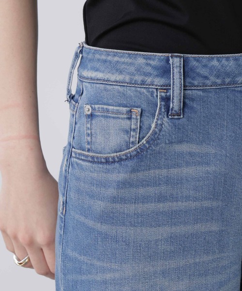 Healthy denim（ヘルシーデニム）の「Healthy DENIM/別注 Pink Pepper Midrise ワイドデニム（デニムパンツ・レディース・ブルー/ライトブルー・22/23/24/25）」の5枚目の写真