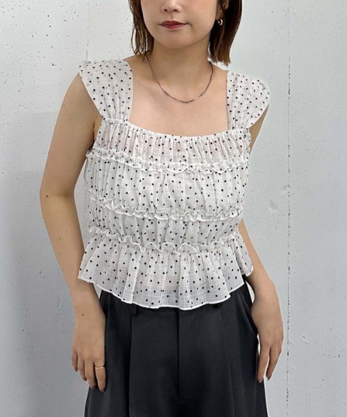 archives(アルシーヴ)の「ドットシャーリングキャミ×ティアードスカート(ワンピース・レディース・アイボリー/ブラック/オフホワイト・MEDIUM)」の18枚目の写真