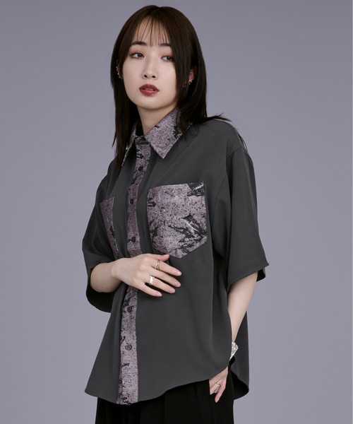 メタリックレイヤードロゴTシャツ | allureville (Women