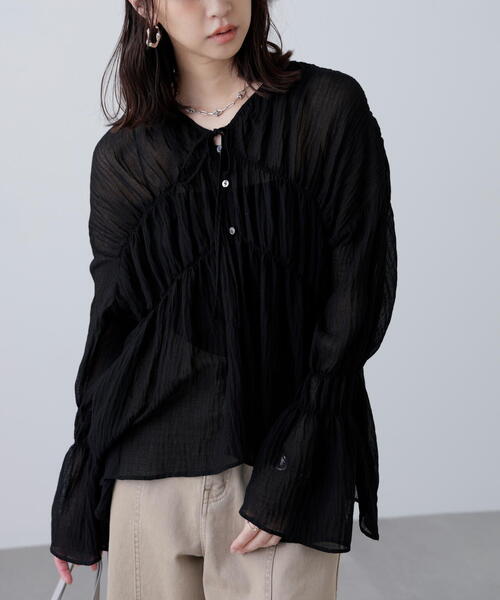 FREE'S MART(フリーズマート)の「◇シャーリングドロストチュニックブラウス(シャツ/ブラウス・レディース・イエロー/ホワイト/ブラウン/ブラック・FREE)」の3枚目の写真