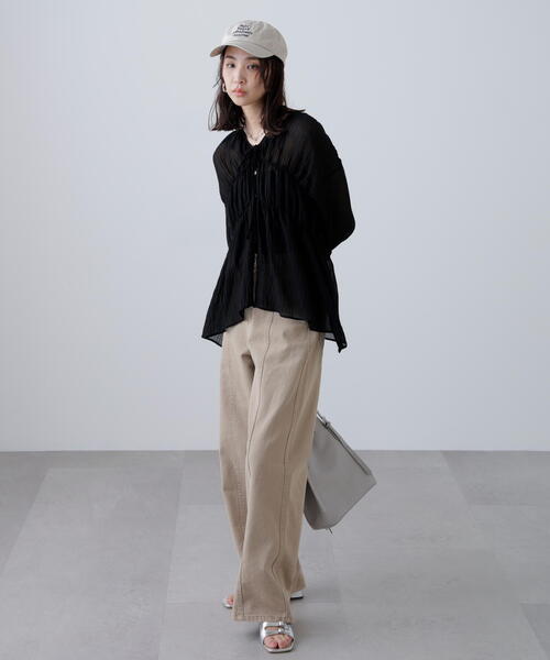 FREE'S MART(フリーズマート)の「◇シャーリングドロストチュニックブラウス(シャツ/ブラウス・レディース・イエロー/ホワイト/ブラウン/ブラック・FREE)」の8枚目の写真