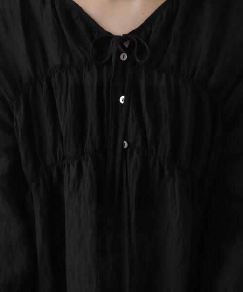 FREE'S MART(フリーズマート)の「◇シャーリングドロストチュニックブラウス(シャツ/ブラウス・レディース・イエロー/ホワイト/ブラウン/ブラック・FREE)」の14枚目の写真