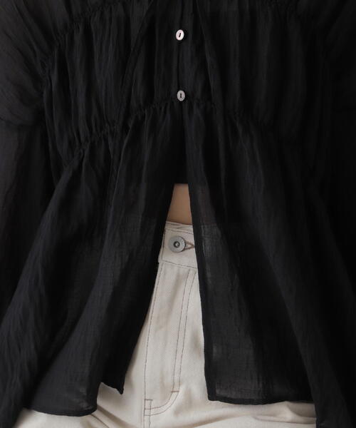 FREE'S MART(フリーズマート)の「◇シャーリングドロストチュニックブラウス(シャツ/ブラウス・レディース・イエロー/ホワイト/ブラウン/ブラック・FREE)」の16枚目の写真