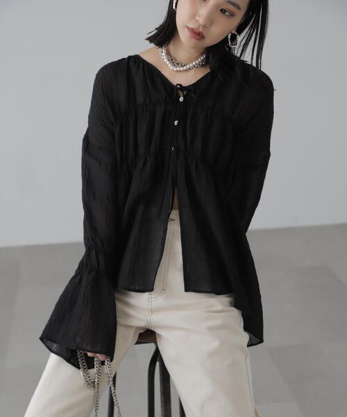 FREE'S MART(フリーズマート)の「◇シャーリングドロストチュニックブラウス(シャツ/ブラウス・レディース・イエロー/ホワイト/ブラウン/ブラック・FREE)」の22枚目の写真