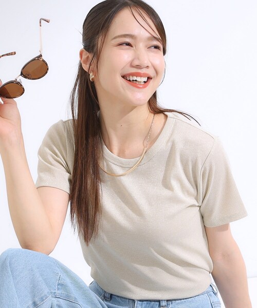 DRESKIP(ドレスキップ)の「【S-LL】大人のラメ感 テレコ半袖トップス(Tシャツ/カットソー・レディース・ゴールド/ライトオレンジ系/ブラック/シルバー・04/03/02/01)」の4枚目の写真