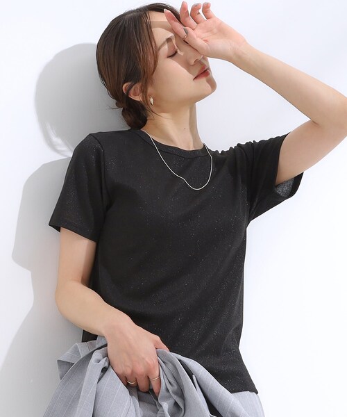 DRESKIP(ドレスキップ)の「【S-LL】大人のラメ感 テレコ半袖トップス(Tシャツ/カットソー・レディース・ゴールド/ライトオレンジ系/ブラック/シルバー・04/03/02/01)」の2枚目の写真