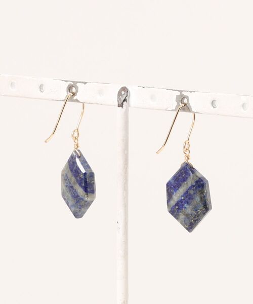 tone(トーン)の「【mastea】14KGF/ラピスラズリヘキサゴンカットピアス(MA)(ピアス(両耳用)・レディース・A・FREE)」の3枚目の写真