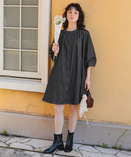 タグ付き未使用品！　マーレット　デニムティアードワンピース　ギャザー タグ付き未使用品！ マーレット デニムティアードワンピース