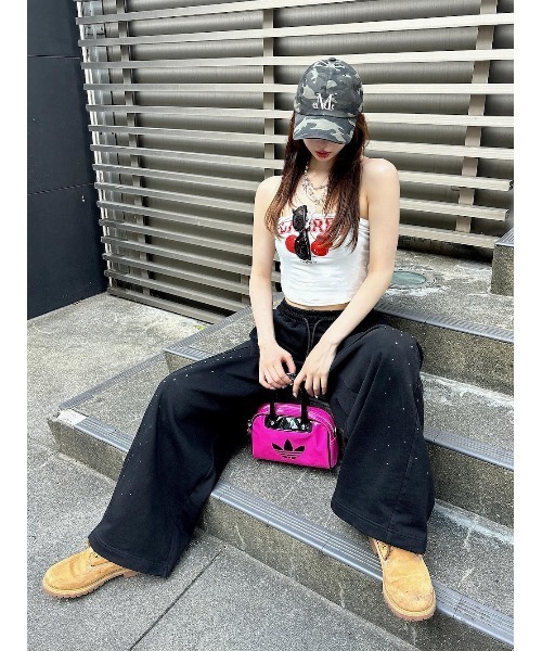 Darich(ダーリッチ)の「シャイニーバレルスウェットパンツ(スウェットパンツ・レディース・ホワイト/ブラック/グレー・FREE)」の17枚目の写真
