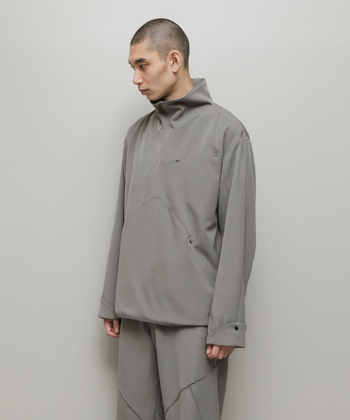 BAL（バル）の「BAL / ii_iiiiiii TECHNICAL WOOL PULLOVER（その他アウター・メンズ・チャコール/グレイッシュベージュ・3/2/1）」の7枚目の写真