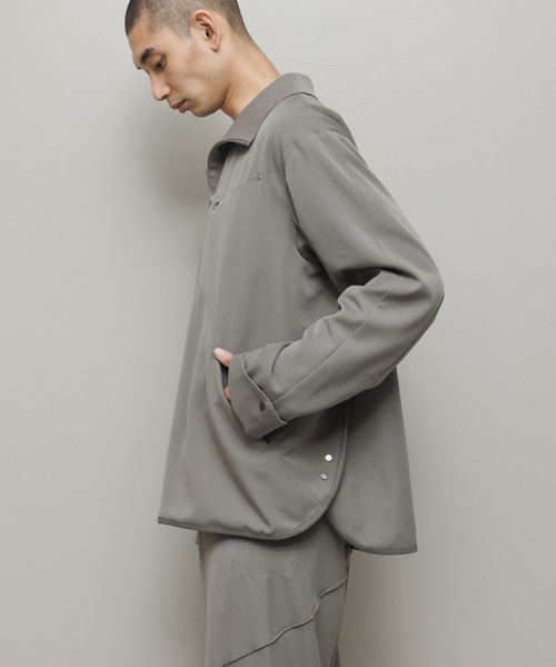 BAL（バル）の「BAL / ii_iiiiiii TECHNICAL WOOL PULLOVER（その他アウター・メンズ・チャコール/グレイッシュベージュ・3/2/1）」の11枚目の写真