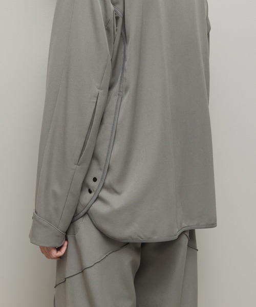 BAL（バル）の「BAL / ii_iiiiiii TECHNICAL WOOL PULLOVER（その他アウター・メンズ・チャコール/グレイッシュベージュ・3/2/1）」の15枚目の写真