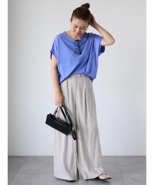 Lugnoncure（ルノンキュール）の「【接触冷感】ドルマンボートネックトップス（Tシャツ/カットソー・レディース・チャコールグレー/オフホワイト/ブラウン/ブルー・F）」の9枚目の写真