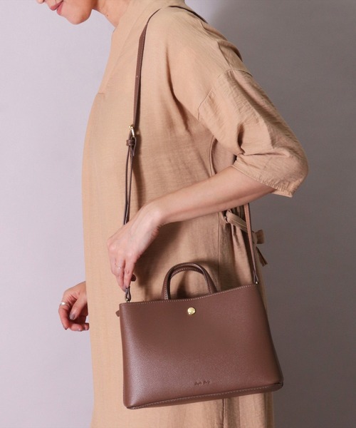 Legato Largo(レガートラルゴ)の「(LF)【Legato Largo】【たすかるっかばん】2ポケット 2WAY ショルダーバッグ(ショルダーバッグ・レディース・ブラウン/ダークグリーン/ブラック・ONE SIZE)」の3枚目の写真